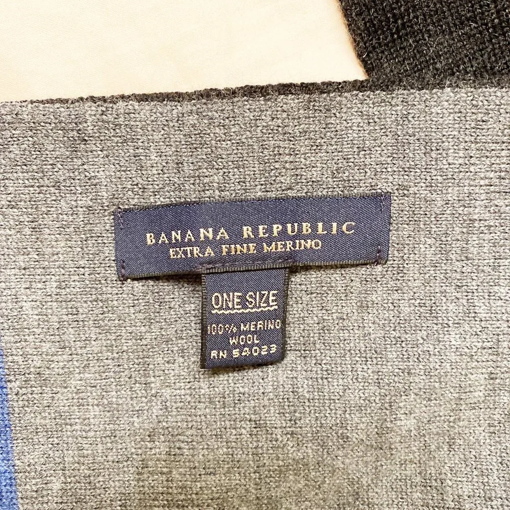Banana Republic Reversible Scarf